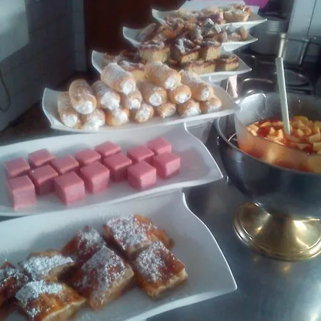 Zum Toni Hotel