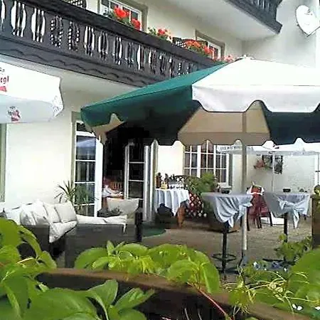 Zum Toni Hotel